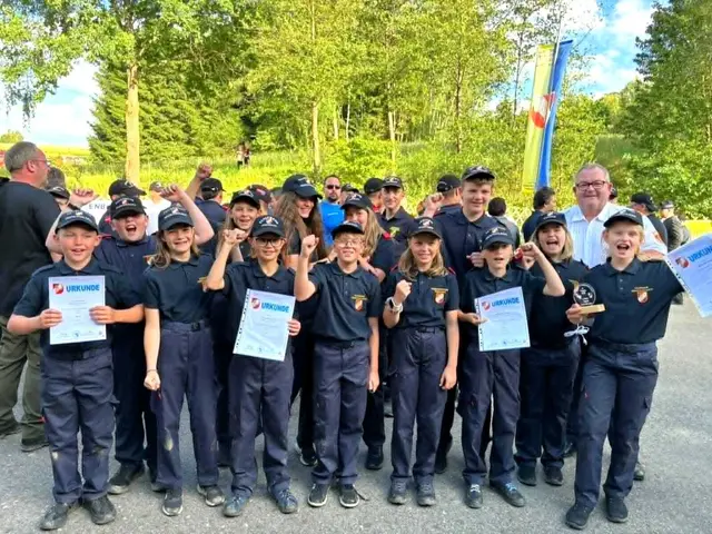 Die Feuerwehrjugendgruppen Friedersbach, Oberstrahlbach, Rudmanns und Jagenbach gingen als gemeinsame Bewerbsgruppe an den Start. | Foto: FF Rudmanns und Jagenbach