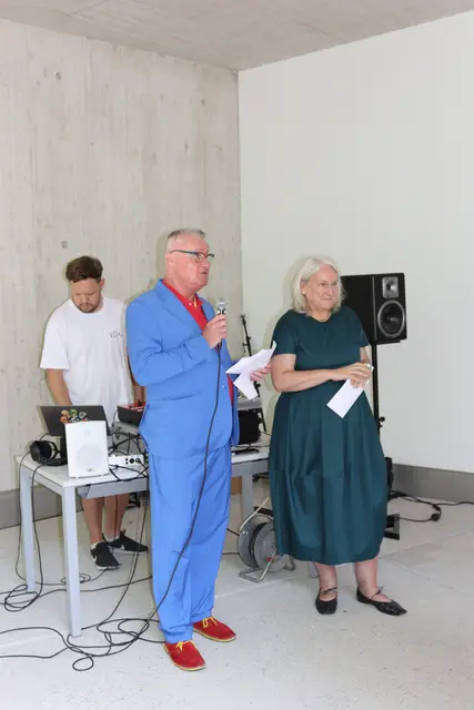 Peter Heimerl (Studienleiter Division Landeck) und Janette Walde (Vizerektorin Uni Innsbruck).  | Foto: Elisabeth Zangerl