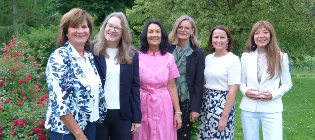 Elisabeth Janzer, Rosemarie Cserni, Diana Lutterschmied, Bettina Habel, Carina Kreiner und Marianne Suppan (v. l.)