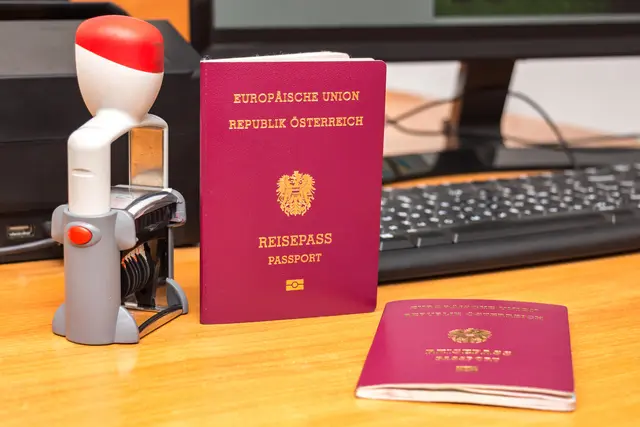In der Österreichischen Botschaft in London sind illegal Pässe ausgestellt worden. (Archiv) | Foto: Smarterpix/IvanSemenovich