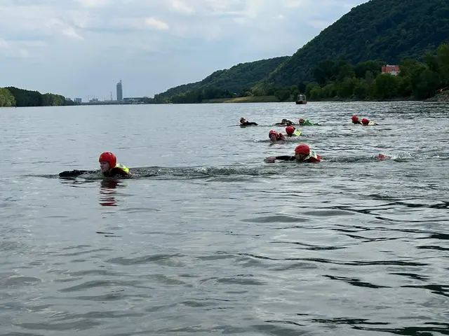 Die Wasserrettung Tulln/Klosterneuburg bildet laufend neue Rettungsschwimmerinnen und Rettungsschwimmer aus. | Foto: Wasserrettung Tulln/Klosterneuburg