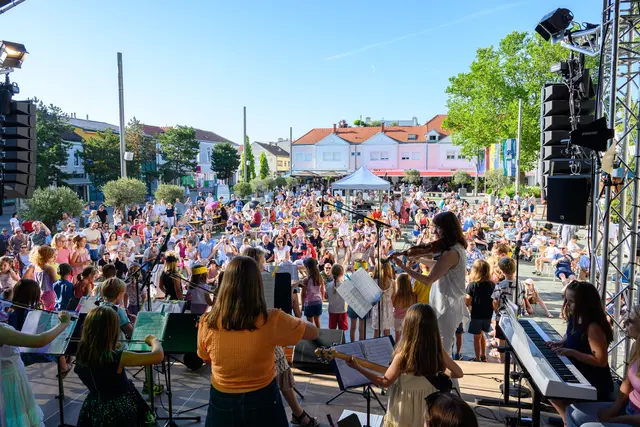 Beim Abschlusskonzert der Musikschule heißt es Musik genießen und beschwingt in den Sommer starten.  | Foto: MGL/Nes