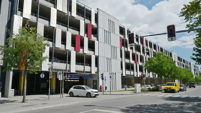 Die P&amp;R-Anlage Parkpromenade am Hauptbahnhof St. Pölten ist von 29. Juni bis 26. Juli 2026 gesperrt, auch  das Cityparken ist von 29. Juni bis 14. Juli 2026 gesperrt. | Foto: Josef Vorlaufer