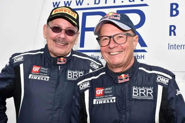 Rekordstaatsmeister Raimund Baumschlager (rechts) holte gemeinsam mit Co-Pilot Thomas Zeltner in Judenburg einen starken vierten Platz. | Foto: Harald Illmer