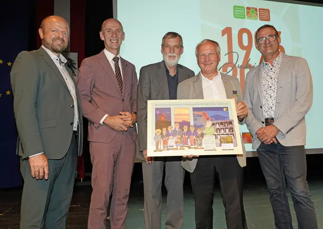 GF Karl Puchas, LR Willibald Ehrenhöfer, Wolfgang Jilek, Bgm. Josef Ober und Josef Nestelberger | Foto: MeinBezirk/Roman Schmidt