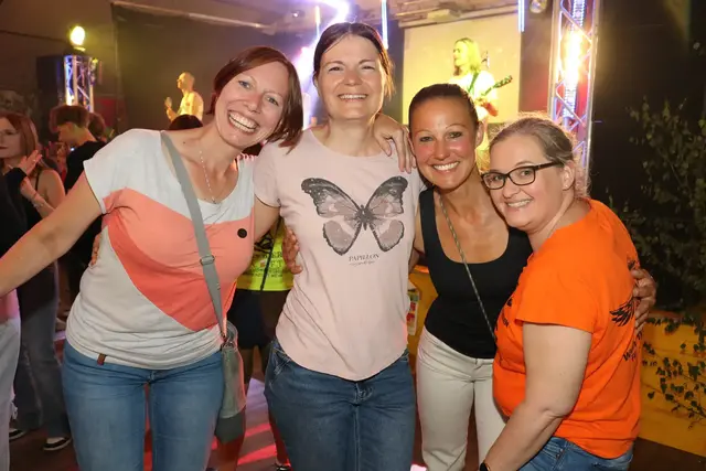 Viele Besucher strömten am vergangenen Wochenende nach Hartkirchen zum Zeltfest. | Foto: Sona Hasoyan