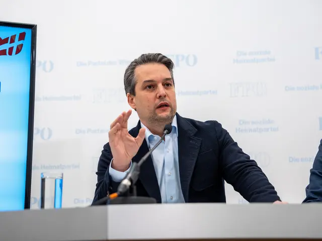 Nachdem im vergangenen Jahr ein Sicherheitsressort verlangt wurde, wünscht sich die Wiener FPÖ nun auch ein "Remigrationsressort" für die Hauptstadt. Hier zu sehen: Landesparteichef Nepp. (Archiv) | Foto: Valentina Marinelic/MeinBezirk