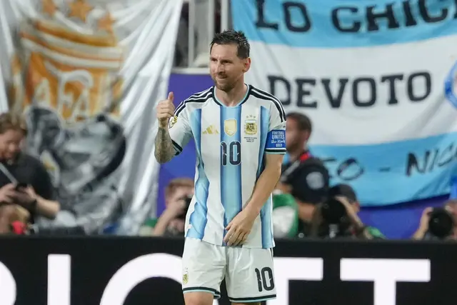 Am Montagabend unserer Zeit trifft Österreich bei der Fußball-WM in Dallas auf Titelverteidiger Argentinien und Topstar Lionel Messi.  | Foto: APA-Images / AP / Ed Zurga