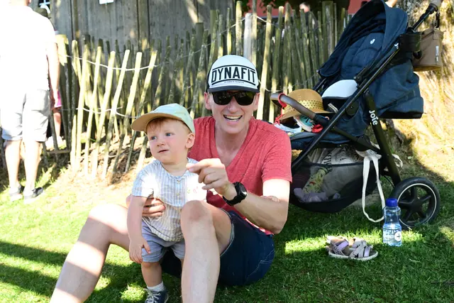 Finn mit Papa Bernhard
