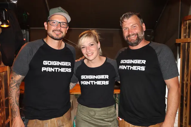 Benajmin und Jasmin Rader mit Michael Pirker | Foto: Christopher Polesnig