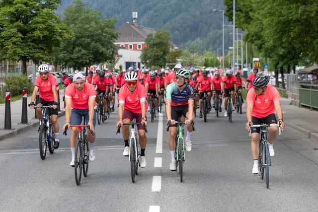 Radparade mit Felix Gall von Lienz nach Nußdorf-Debant
 | Foto: Expa Pictures