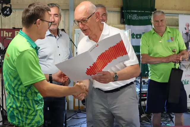 Olympiasieger Bernhard Lamprecht bekam Gold | Foto: Gerhard Langmann