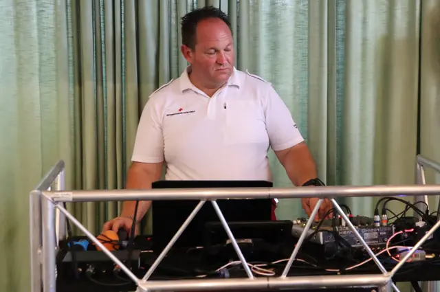 DJ Andy mit viel Gefühl für die Situation | Foto: Gerhard Langmann