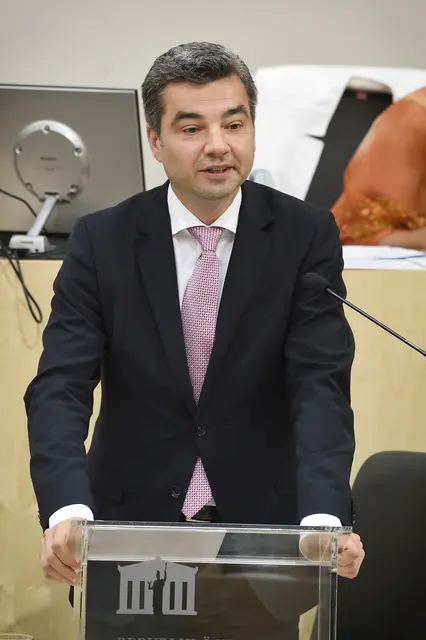 Wolfgang Peschorn spricht sich für mehr Zusammenarbeit einzelner Instanzen aus.  | Foto: © Parlamentsdirektion / Johannes Zinner