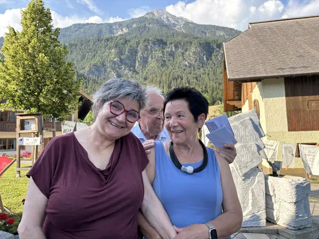 Helga Pöcheim und Ingrig Lasser | Foto: MeinBezirk/Carmen Rienzner