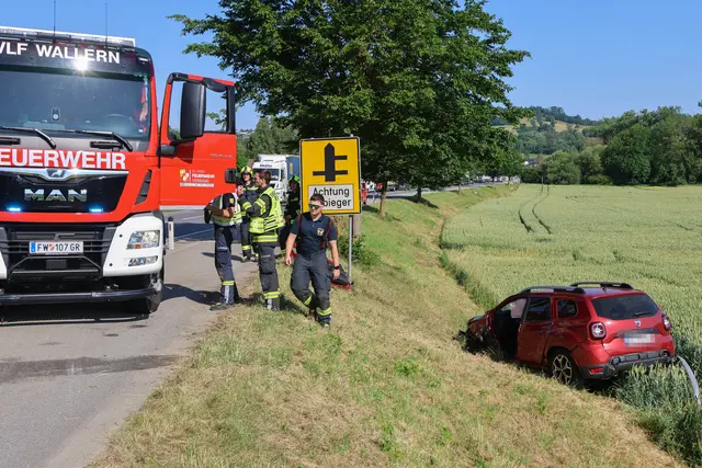 Nach ersten Einschätzungen der Einsatzkräfte erlitt niemand schwere Verletzungen. | Foto: laumat/Matthias Lauber