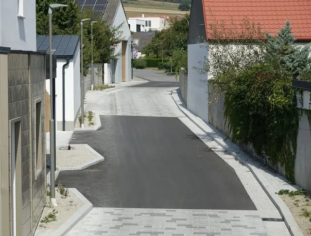 Die Begegnungszone in der Paargasse in Edelstal wurde mit dem Kommunalinvestitionsprogramm des Bundes finanziert.  | Foto: Gemeinde Edelstal