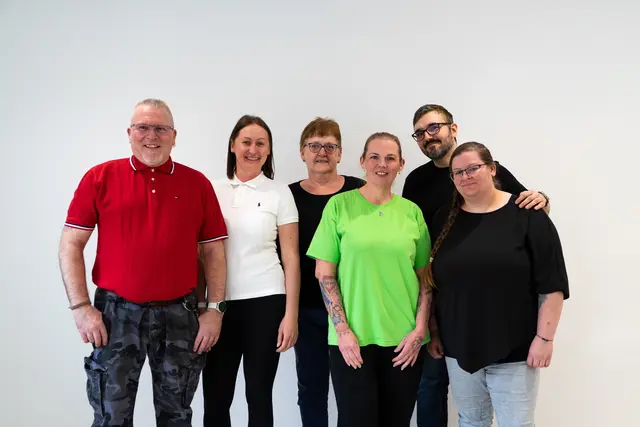 Das neu gewählte Team mit Laszlo Könives, Anita Sipos-Berta, Hertha Standhartinger, Ines Mühlböck, Norbert-Ferenc Salagean und Estelle Maringer. | Foto: ÖGB