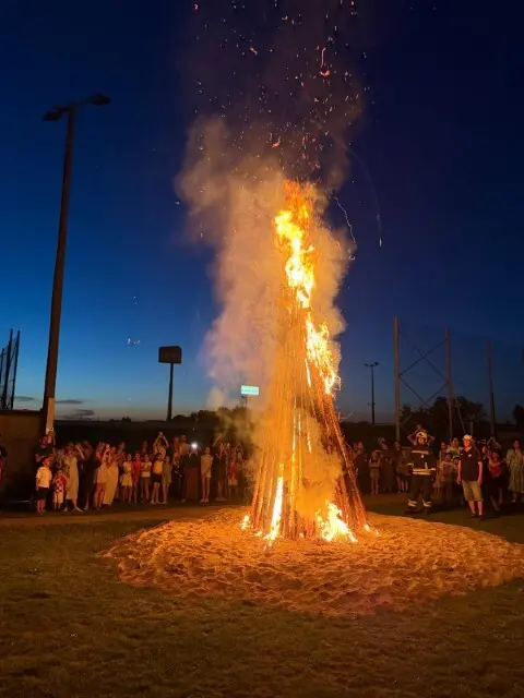 Sonnwendfeuer