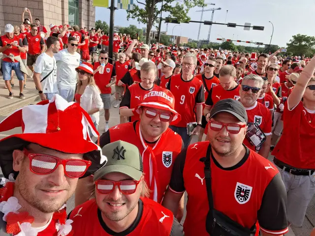 Die Schärdinger Truppe auf dem Weg ins Stadion in Dallas – v. l.: Timo Bichler, Manuel Schlager, Ralph Zeilberger und Daniel Jobst. | Foto: Timo Bichler