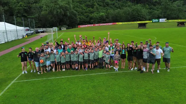 Die WSG Radenthein stellte ein würdiges Fest auf die Beine, das konnten auch die widrigen Wetterbedingungen nicht trüben. | Foto: WSG Radenthein