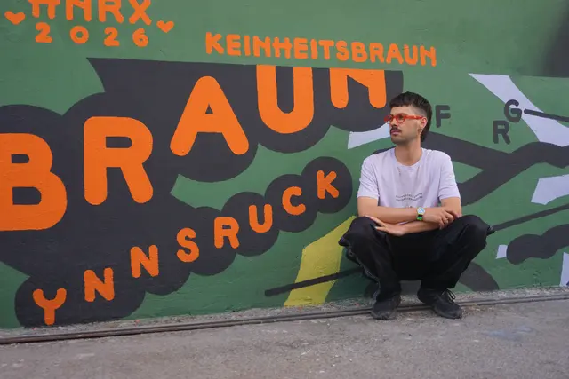 HNRX im Gespräch über seinen Weg von den ersten Graffiti-Versuchen bis zur Kunst im öffentlichen Raum. | Foto: MeinBezirk/Pali