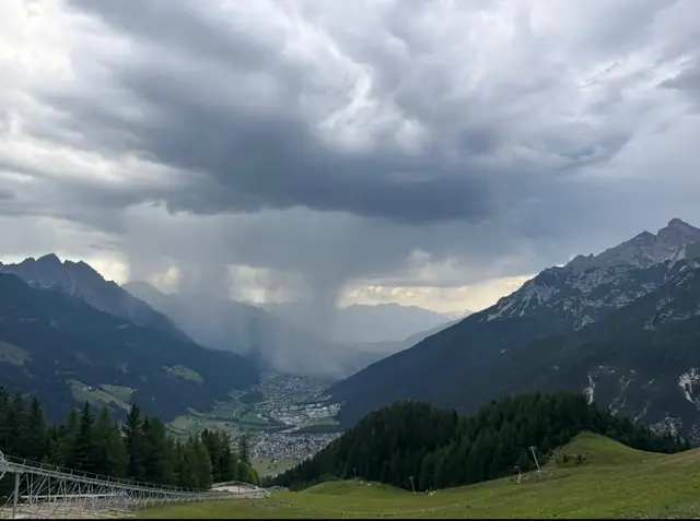 Auf diesem Foto – aufgenommen am Elfer in Neustift – ist die Zelle sehr gut zu sehen. | Foto: Tina Keskinovic