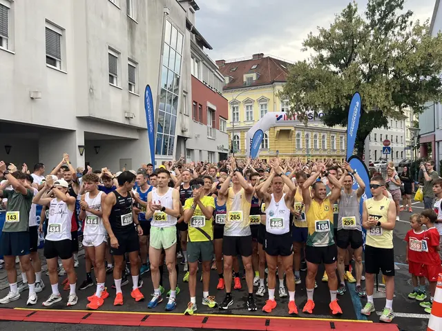 Das rieisge Teilnehmerfeld bedeutete heuer einen neuen Rekord beim Feldbacher Sonnwendlauf.