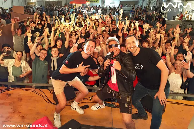 Matty Valentino und WM-Sounds begeisterten in Anger bei Weiz.  | Foto: WM Sounds