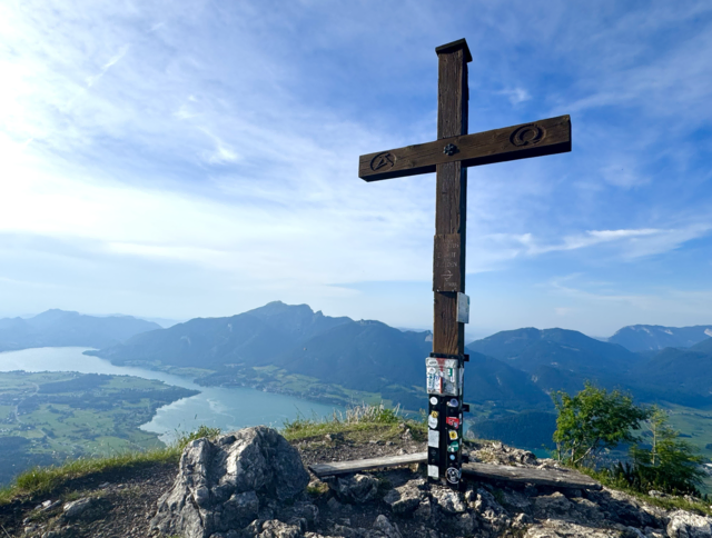 Gipfelkreuz auf dem Sparber (1.502 m Seehöhe). | Foto: MeinBezirk/Gratzer