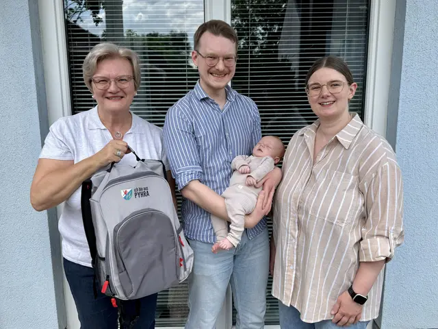 Vizebürgermeisterin Erika Zeh, Jörg Runge mit Sohn Maximilian und Carmen Runge. | Foto: Marktgemeinde Pyhra