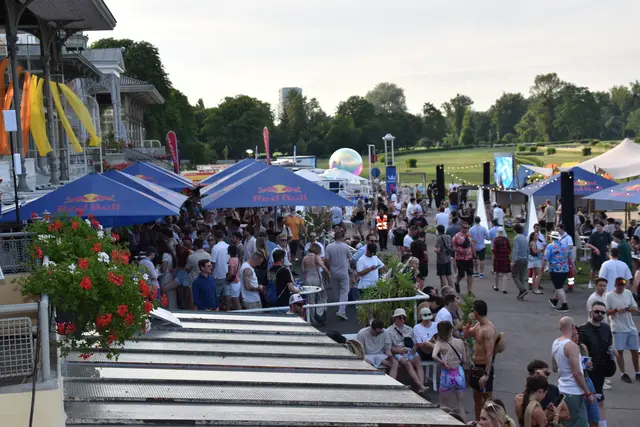 Die Galopprennbahn wurde zur Festivalzone. | Foto: Patricia Hillinger/MeinBezirk