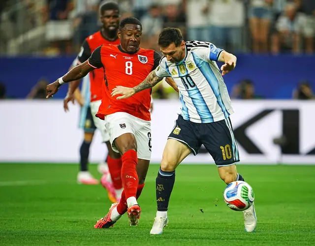 Argentiniens Superstar Messi zauberte auch gegen Österreich. Trotz der Niederlage hat das ÖFB-Team den Aufstieg bei der Fußball-WM 2026 weiter selbst in der Hand. | Foto: APA-Images / APA / GEORG HOCHMUTH