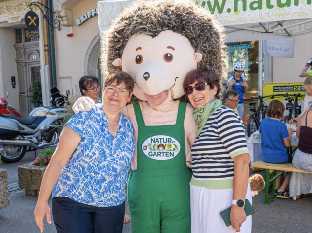 Auch Vizebürgermeisterin Pauline Uitz war beim Treffpunkt für Gartenfans und Kräuterliebhaber dabei. | Foto: J. Ehn