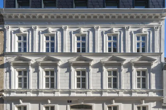 Das Gründerzeithaus in der Jurekgasse wurde behutsam saniert.  | Foto: CITA