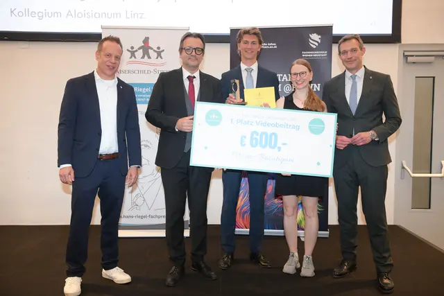 Sieger Videobeitrag: 1. Platz für den Videobeitrag: Moritz Bräutigam vom Kollegium Aloisianum Linz | Foto: Foto Tschank