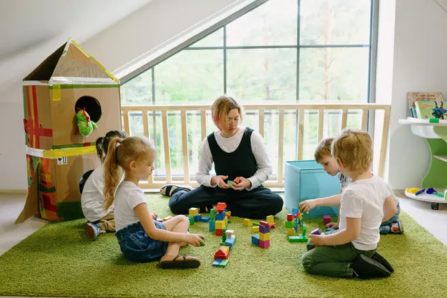 In Bezug auf die notwendigen Maßnahmen zur Verbesserung der institutionellen Kinderbetreuung in der Steiermark gehen die Ansichten auseinander. | Foto: pexels/Ksenia Chernaya