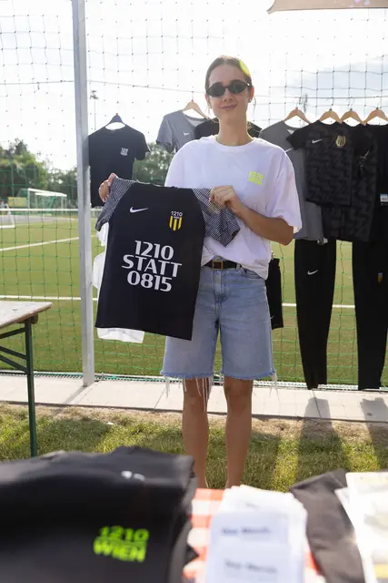 Der Fanshop wurde auch neu aufgestellt. | Foto: Lukas Fuchs/Stadt Wien
