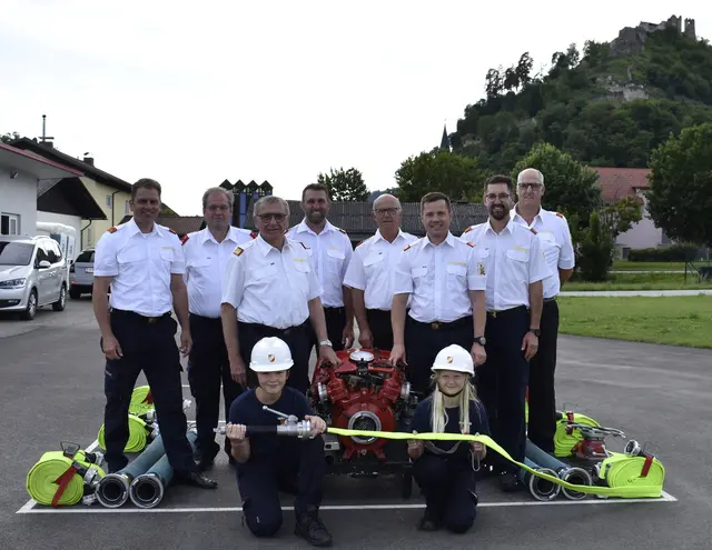 In Griffen ist alles bereit für die Landesmeisterschaft der Kärntner Feuerwehren und den Landesjugendleistungsbewerb am Samstag. Vom Organisationsteam: Bezirksfeuerwehrkommandant Patrick Skubel und Stellvertreter Werner Opetnik, Abschnittsfeuerwehrkommandant Stefan Brodnig, Gemeindefeuerwehrkommandant Alois Rapatz und Vertreter der Feuerwehren der Marktgemeinde Griffen | Foto: MeinBezirk.at/Petra Lammer