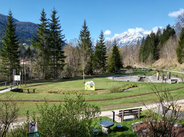 Der Kneipp-Park mit seinem idyllischen Rundwanderweg ist seit vielen Jahren ein besonderer Ort der Erholung in Hinterstoder.  | Foto: Kneipp-Aktiv-Club/Kniewasser