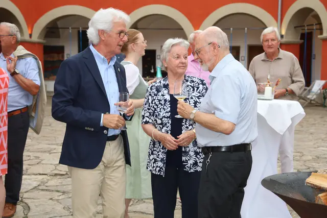 Die Lions trafen sich auf Schloss Kornberg.