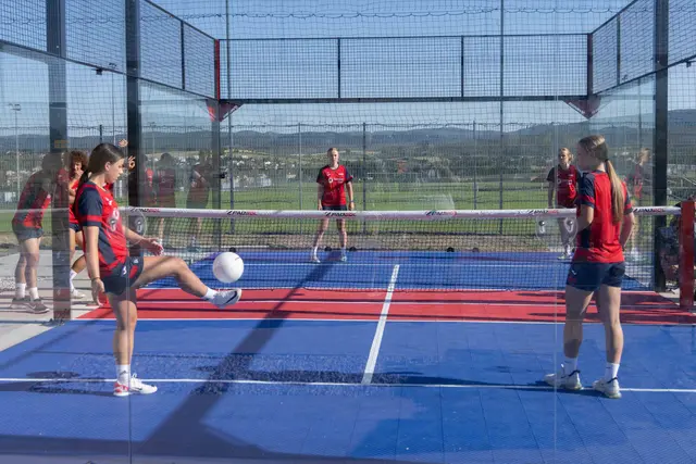 Padbol ist eine Mischung aus Fußball, Tennis, Volleyball und Squash. | Foto: Landesmedienservice Burgenland