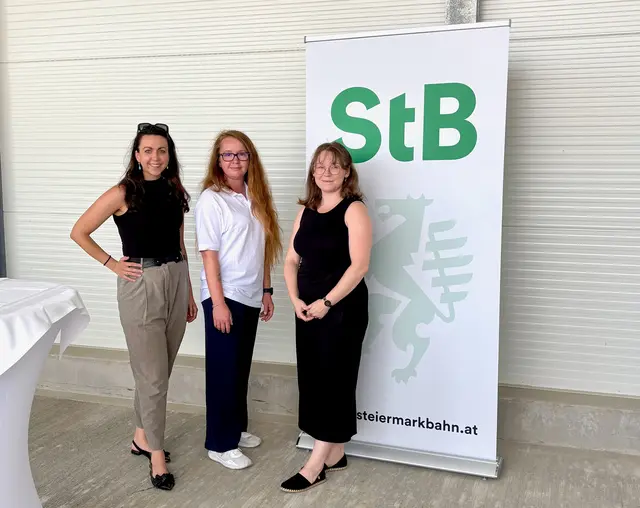 v.li.: Verena Mayerhofer (Marketing &amp; Kommunikation), Sonja Gredler (Assistenz Direktion) und Bibiane Reisenbichler (Infrastruktur). | Foto: MeinBezirk/Monika Wilfurth
