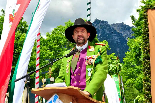 Major Thomas Saurer nimmt zum Vorfall an der deutsch-österreichischen Grenze ausführlich Stellung." | Foto: Hassl