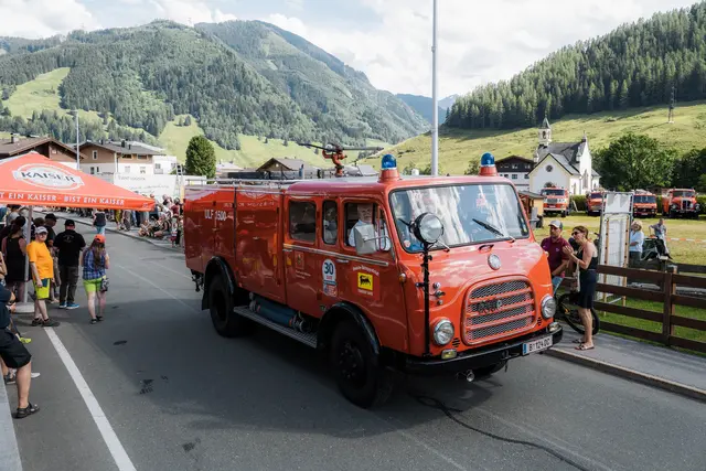 Die Feuerwehr Oldtimer-WM in Bruck sorgte für Begeisterung. | Foto: OVI Moritz Scharler