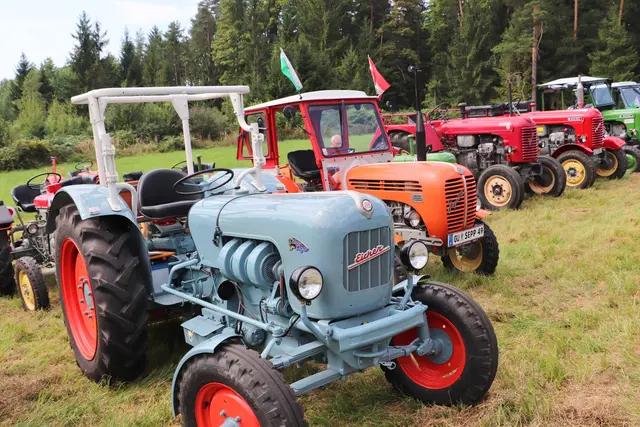 Ob Traktor oder VW Bulli, Schnitzel klassisch oder vegan, Kulinarik- und Oldtimerfreunde sind beim Fest willkommen. | Foto: Edith Ertl