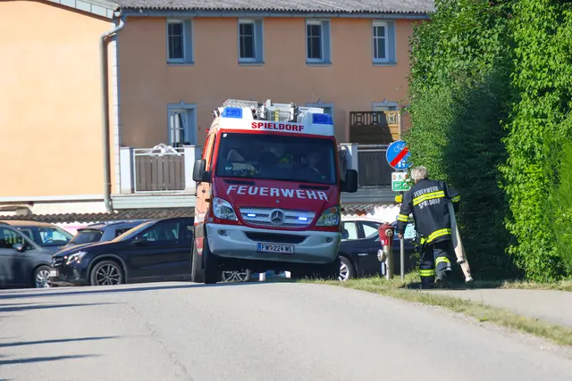 In der Tischlerei Tanner in Eberstalzell wurde Brandalarm ausgelöst: Eine Absauganlage hatte Feuer gefanten. | Foto: laumat.at