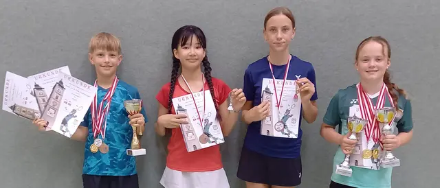 Elias Rosenberger, Wei-Chien Chan, Lea Mahr und Julia Belsky (v. l.) der Europajugend Gleisdorf bewiesen erfolgreich ihr Können in Enns.  | Foto: Europajugend Gleisdorf