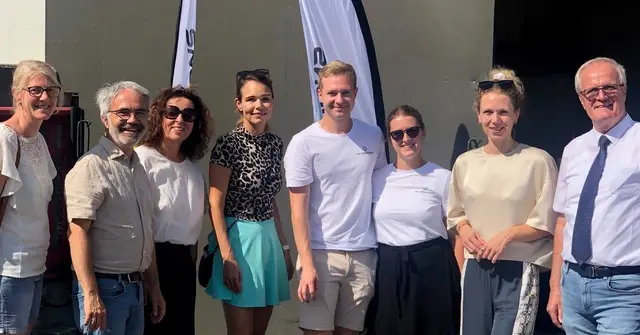 Von links: Martha Kiesenhofer, Martin Reindl, Christa Kreindl, Kathrin Freudenthaler, Dominik Kiesenhofer, Marion Brückl, Vizebürgermeisterin Johanna Jachs und Bürgermeister Christian Gratzl. | Foto: Stadtmarketing Freistadt