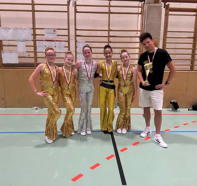 Die Teilnehmerinnen und Teilnehmer zeigten starke Leistungen und vertraten ihren Verein mit großem Engagement. | Foto: Hot Rock Dancers Parndorf